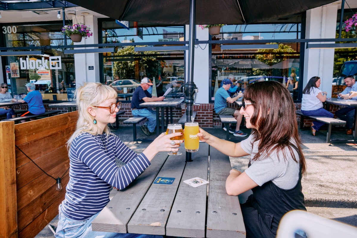 Outdoor Dining Block 15, Photo by Visit Corvallis